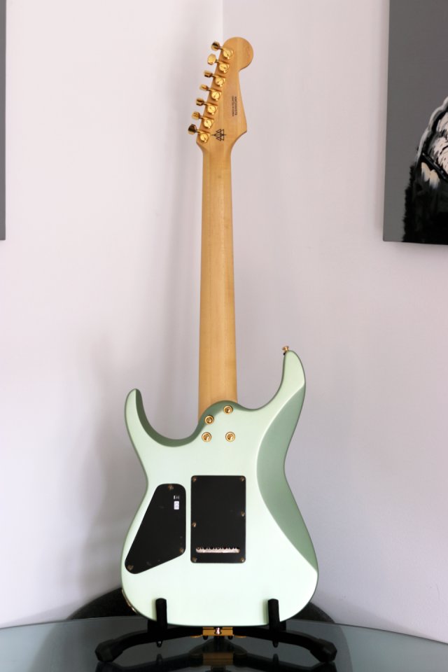 Charvel Angel Vivaldi Signature DK24-7 Nova + Gigbag (envío incluido) de segunda mano · Foto 5 de 9 · Illes Balears · 899 €
