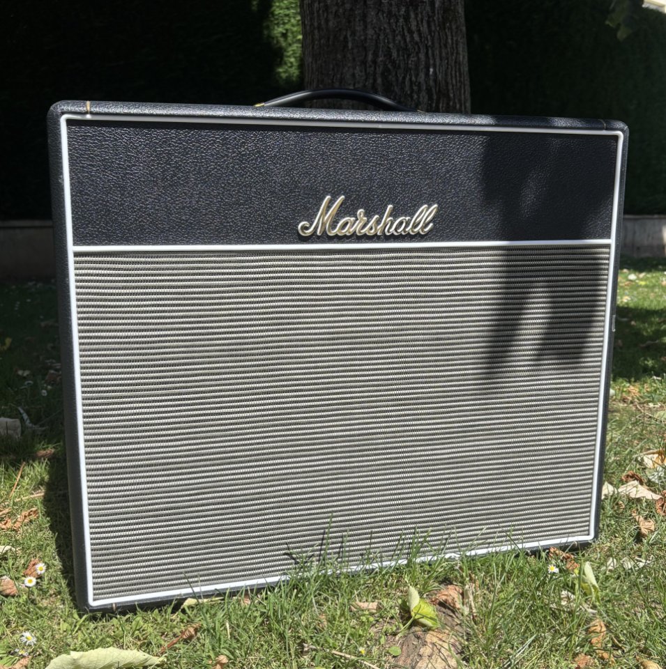 Marshall 1974x + Flightcase de segunda mano · Foto 2 de 10 · Cantabria · 1650 €