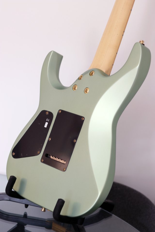 Charvel Angel Vivaldi Signature DK24-7 Nova + Gigbag (envío incluido) de segunda mano · Foto 6 de 9 · Illes Balears · 899 €