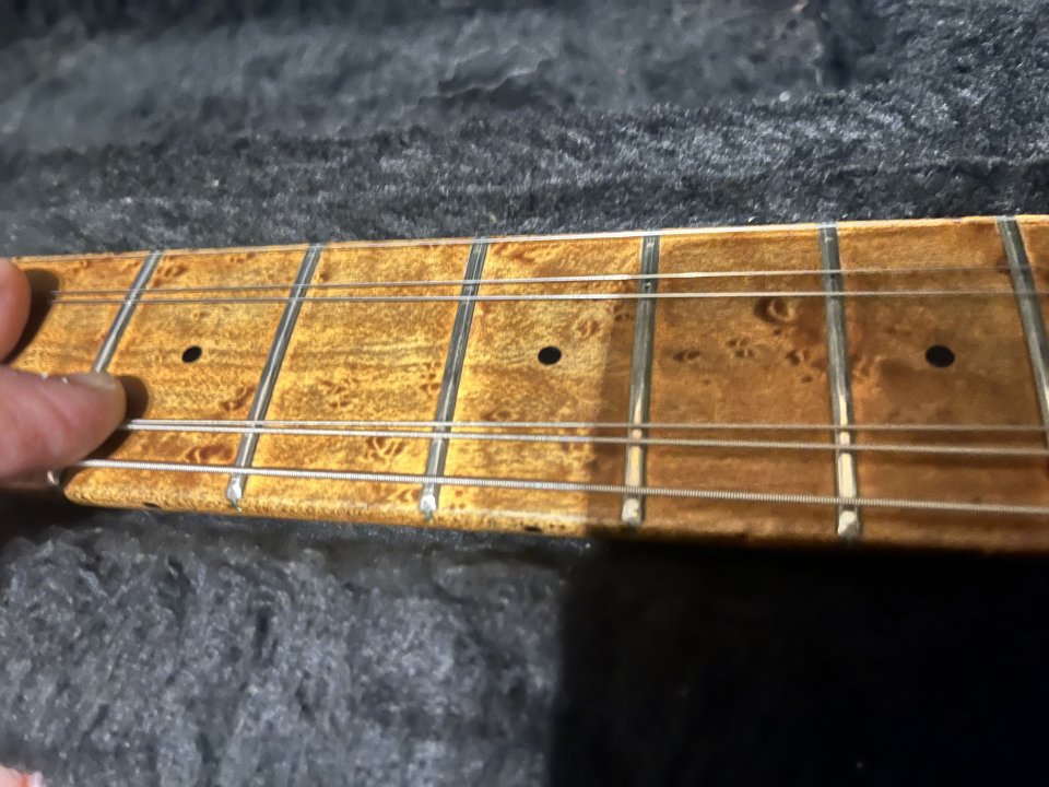 Musicman axis