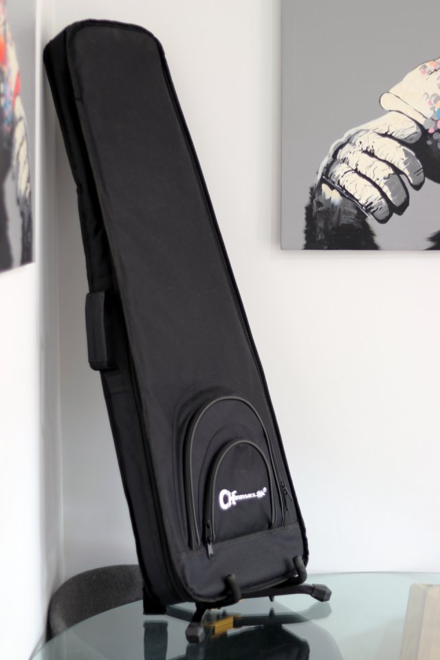 Charvel Angel Vivaldi Signature DK24-7 Nova + Gigbag (envío incluido) de segunda mano · Foto 8 de 9 · Illes Balears · 899 €