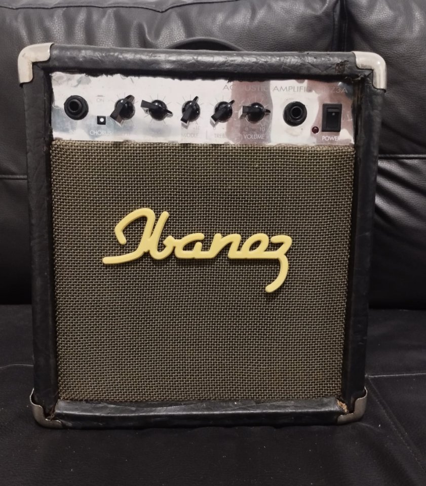 Amplificador Ibanez para acústica de segunda mano · Foto 1 de 3 · Málaga · 50 €