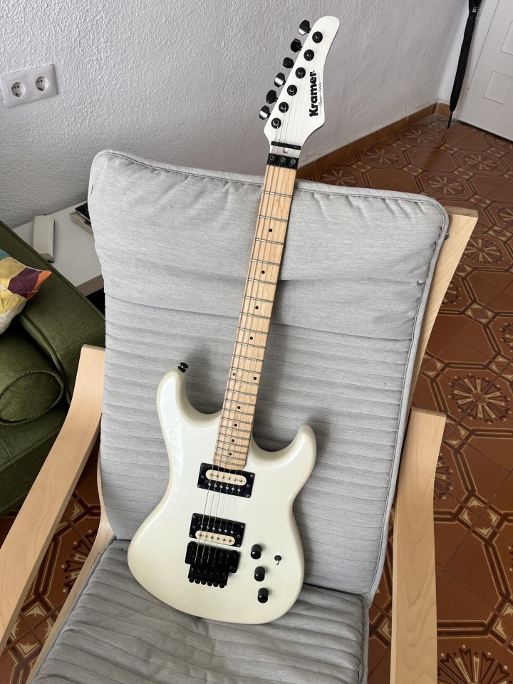 Vendo Kramer Pacer Classic de segunda mano · Foto 1 de 6 · Granada · 250 €