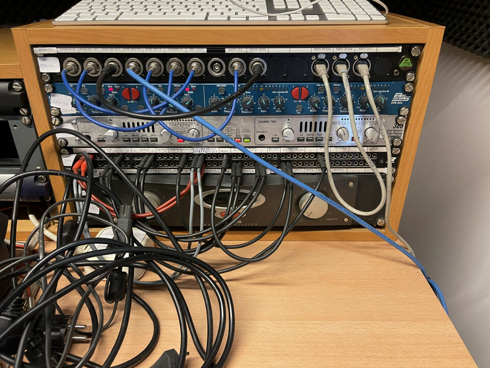 Liquidación ESTUDIO analógico de audio y video Madrid