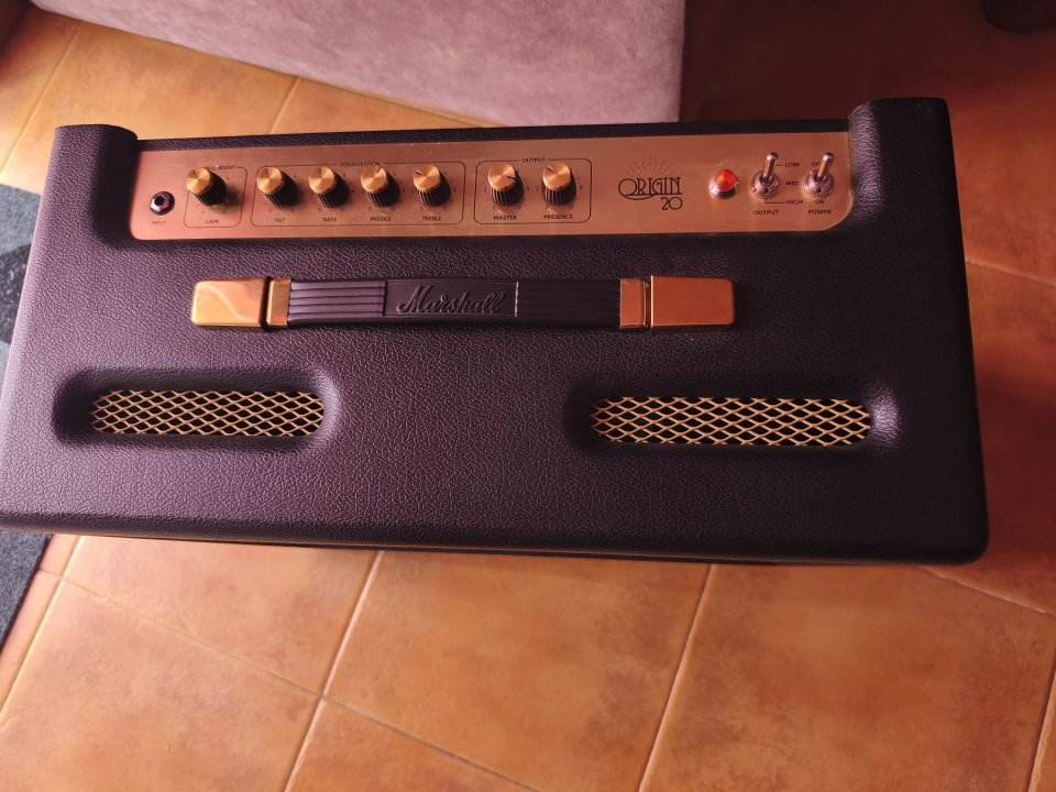 Marshall origin 20 de segunda mano · Foto 4 de 4 · Jaén · 400 €