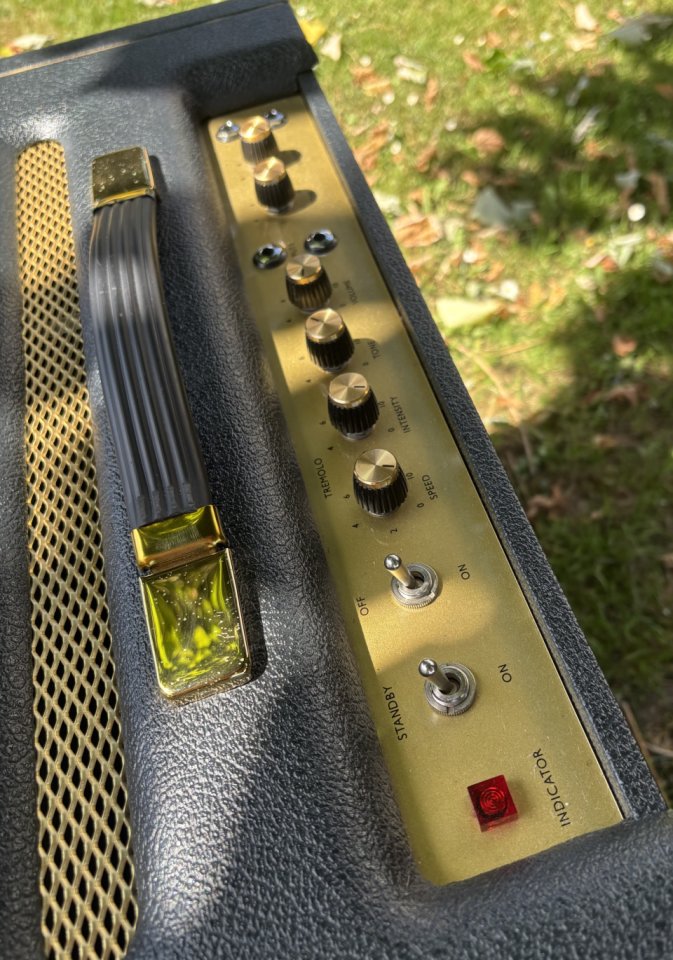 Marshall 1974x + Flightcase de segunda mano · Foto 6 de 10 · Cantabria · 1650 €