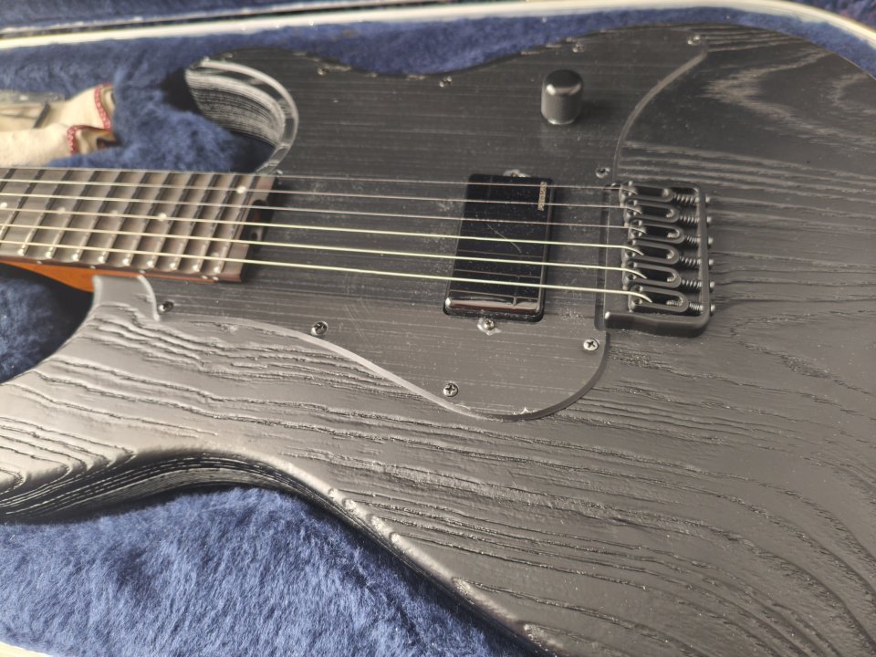 LTD SN-1 HT Black Bast de segunda mano · Foto 2 de 10 · Madrid · 999 €