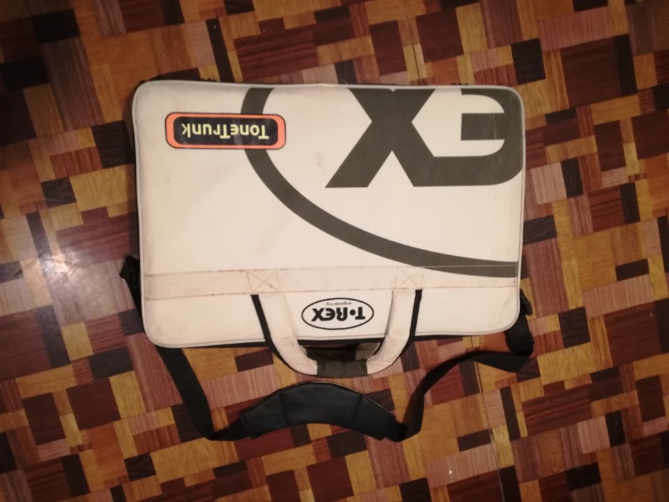 Vendido. T Rex Chameleon y T Rex Tonetrunk 55. de segunda mano · Foto 3 de 10 · Valencia · 100 €