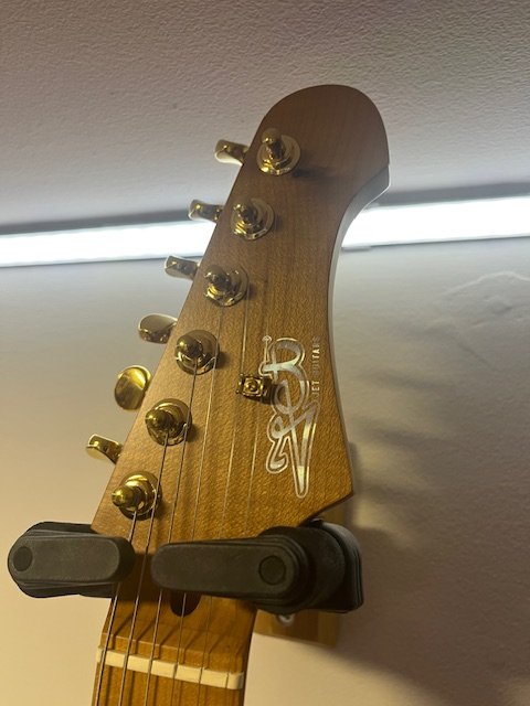 Jet JT600 nueva (regalo de estos reyes). Cambio por superstrato de segunda mano · Foto 3 de 6 · Ciudad Real