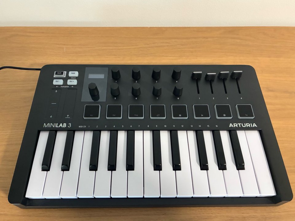 Arturia Minilab 3 de segunda mano · Foto 2 de 2 · Albacete · 70 €