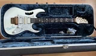 Guitarra Ibañez Jem 7v WH 2003 gama alta