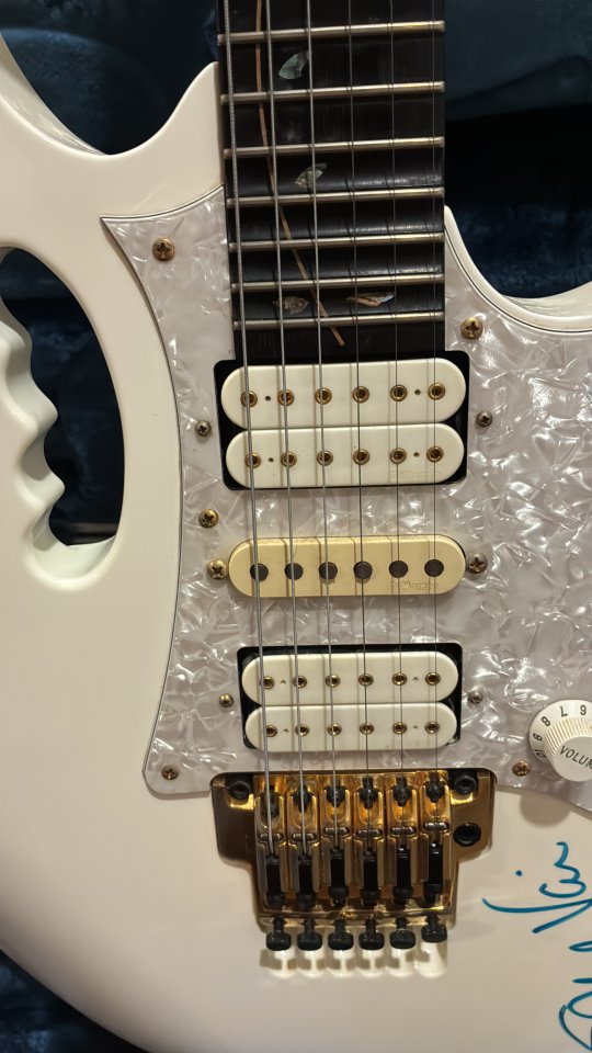 Guitarra Ibañez Jem 7v WH 2003 gama alta