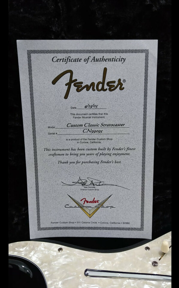 Fender Stratocaster Custom Shop Custom Classic 2005 - Sunburst de segunda mano · Foto 7 de 7 · Barcelona · 2000 €
