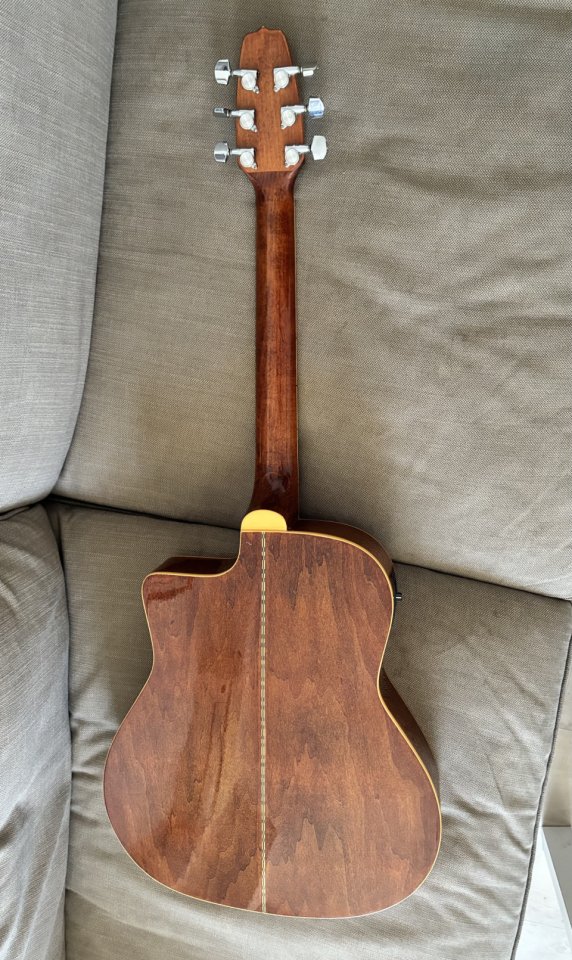 Guitarra Electroacústica Cort MR500 de segunda mano · Foto 6 de 9 · Madrid · 150 €
