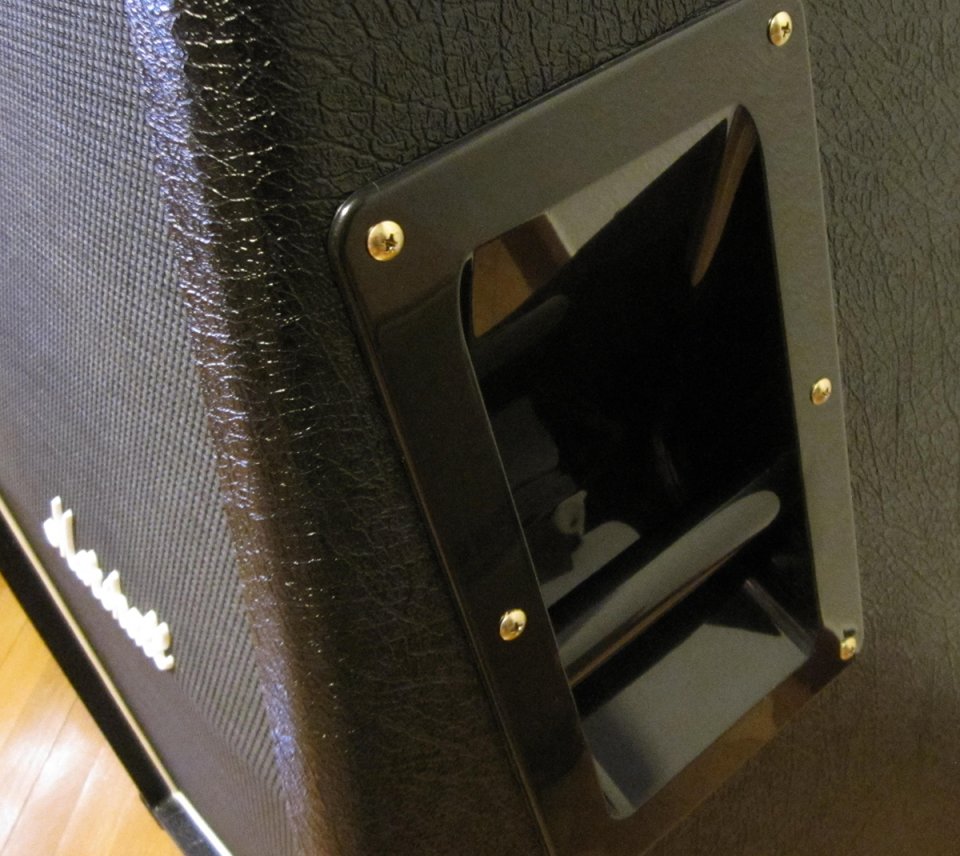 Pantalla 2x12" Vertical Marshall MX212AR de segunda mano · Foto 3 de 6 · Madrid · 300 €