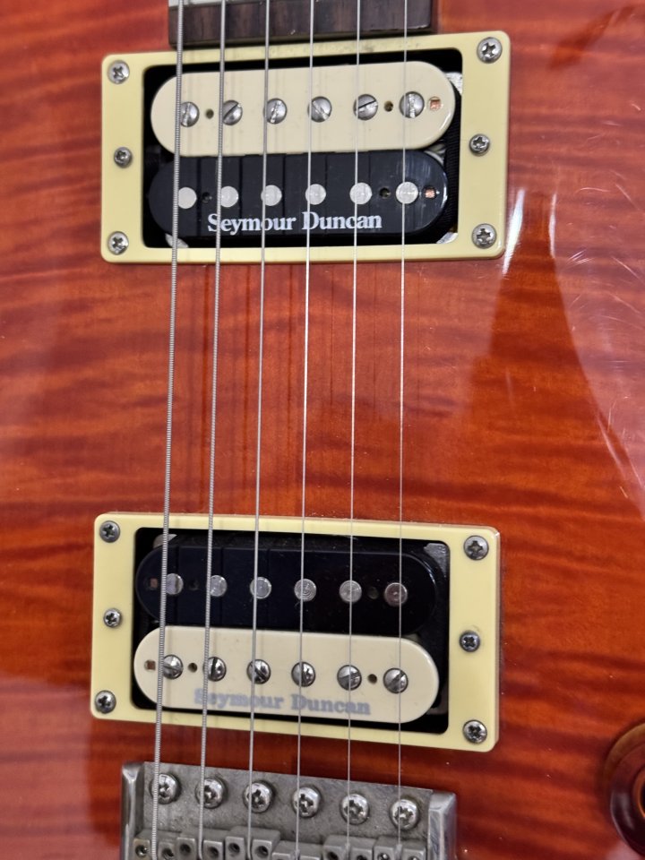 PRS SE Santana Orange de segunda mano · Foto 3 de 5 · Madrid · 1150 €