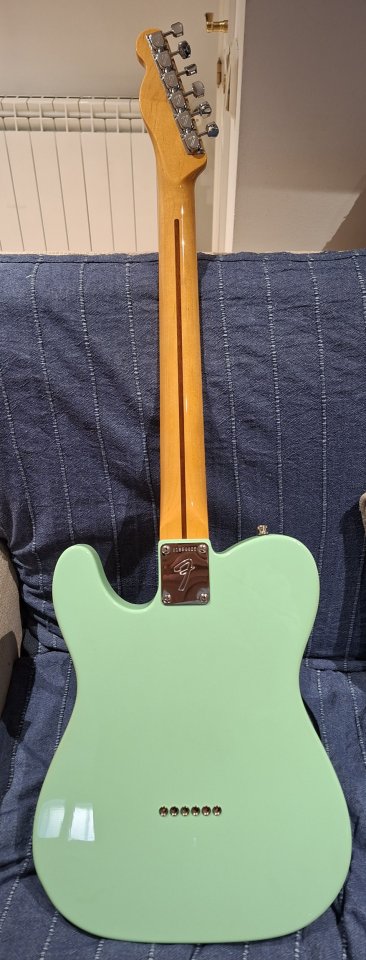 Fender Telecaster Thinline de segunda mano · Foto 4 de 8 · Madrid · 1900 €