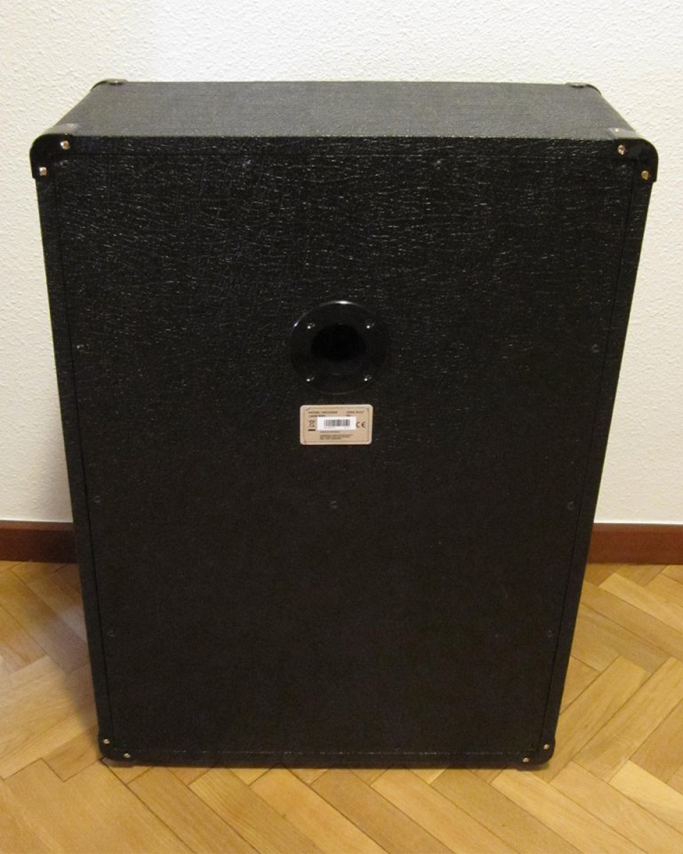 Pantalla 2x12" Vertical Marshall MX212AR de segunda mano · Foto 4 de 6 · Madrid · 300 €