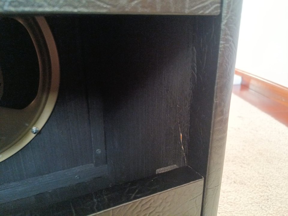 Harley Benton G112 Celestion V30