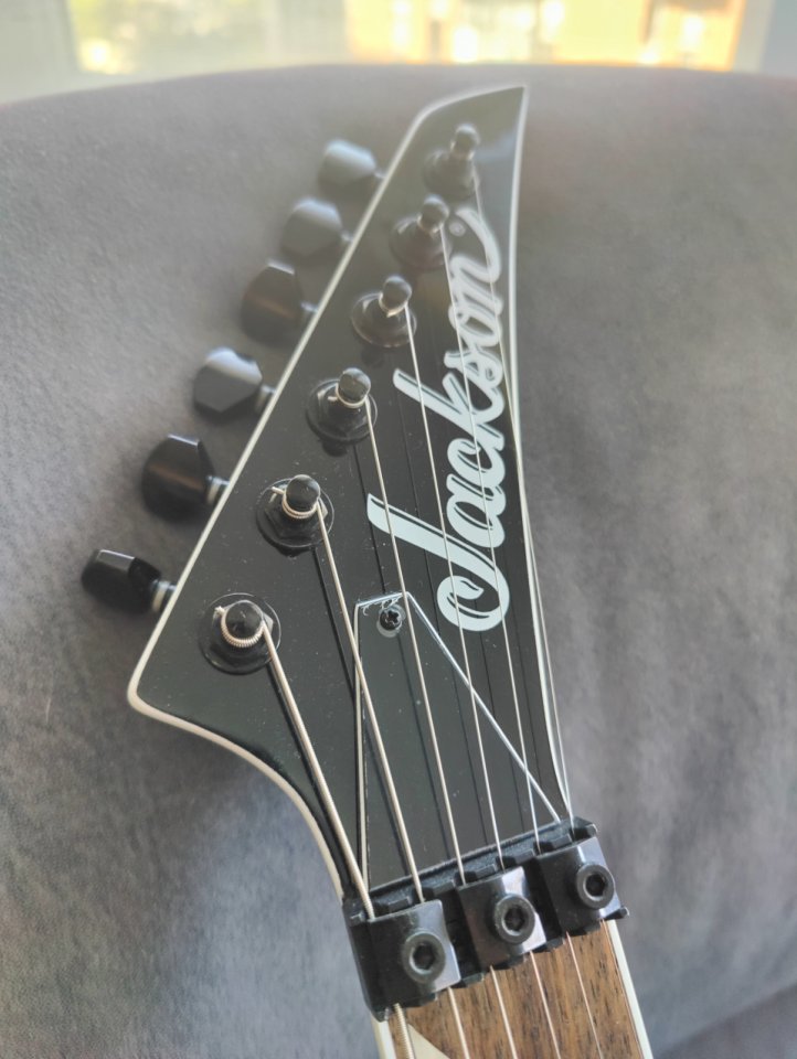 Guitarra Jackson SLX Manalishi Green de segunda mano · Foto 3 de 6 · Madrid · 550 €