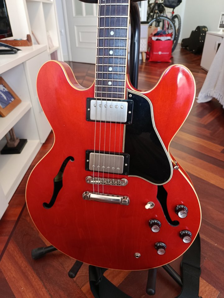 Gibson es 333 2003' de segunda mano · Foto 1 de 10 · Cantabria · 2000 €