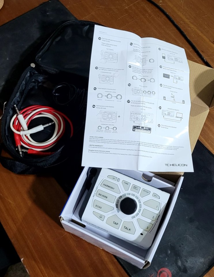TC Helicon Perform VK Procesador Vocal de segunda mano · Foto 5 de 6 · Madrid · 180 €
