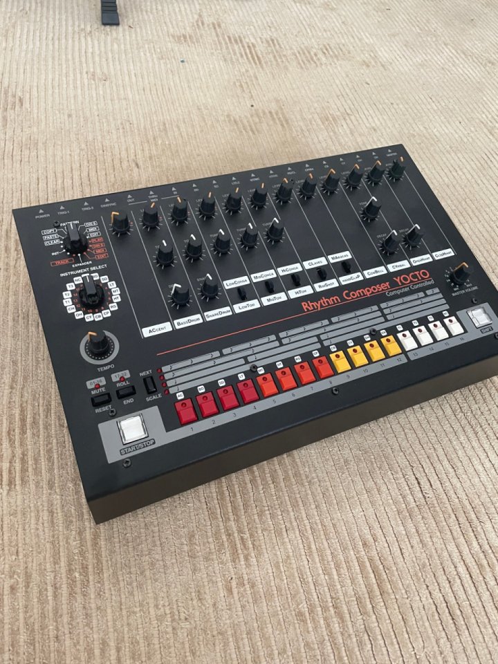 Caja de ritmos Yocto 808