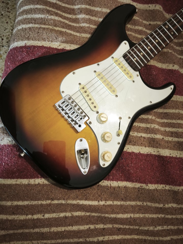 Squier mejorada