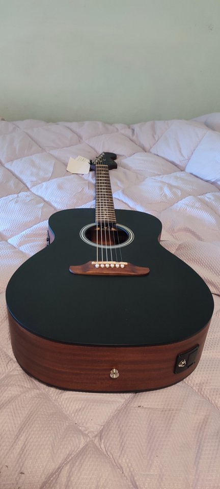 Guitarra electroacústica Fender Monterrey Standard