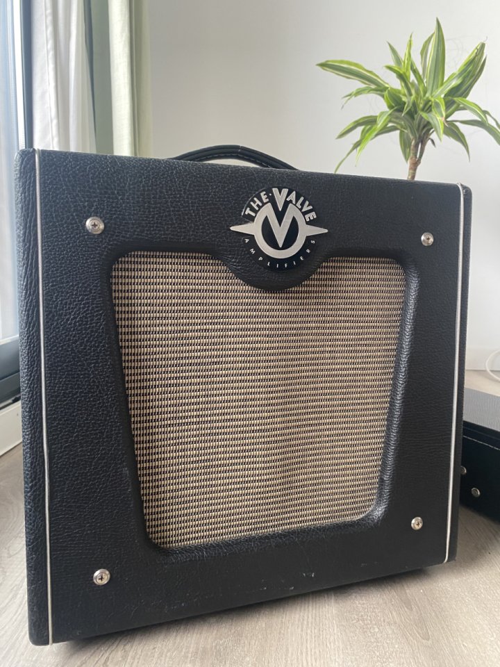 The Valve Bimbo 105 (Marshall Plexi)