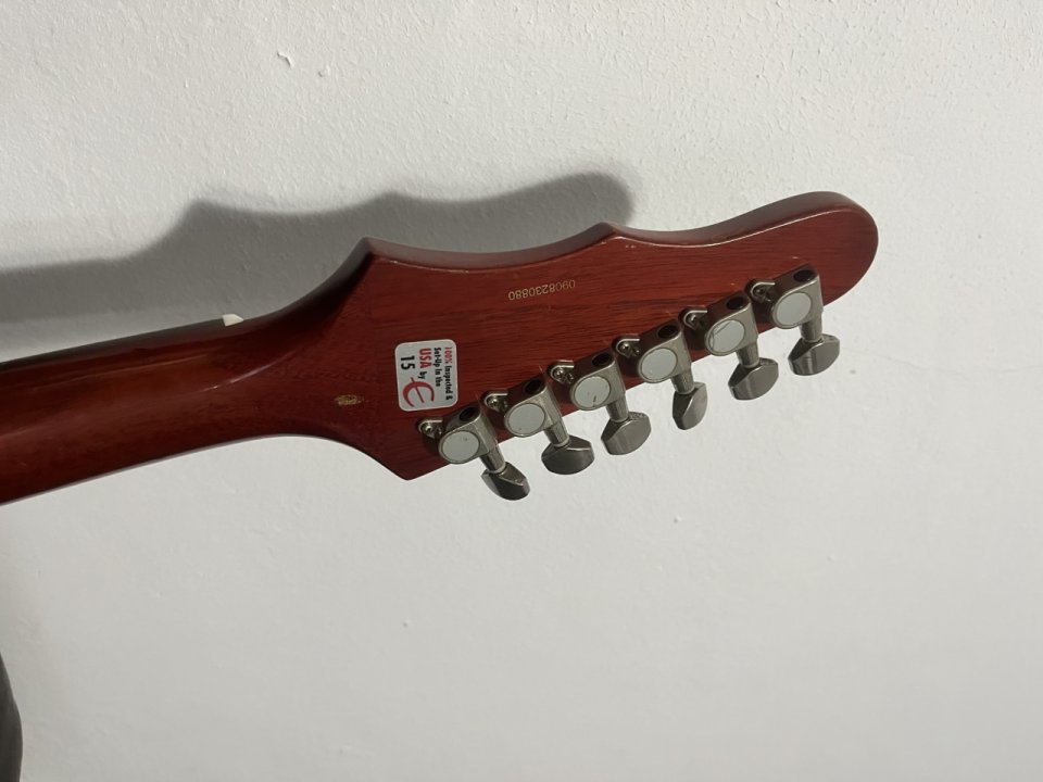 Epiphone Wilshire Ri1966 Guitarra Eléctrica de segunda mano · Foto 6 de 6 · Barcelona · 550 €