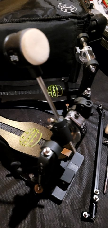 Mapex P810TW Armory Pedal Doble Bombo de segunda mano · Foto 5 de 7 · Madrid · 240 €