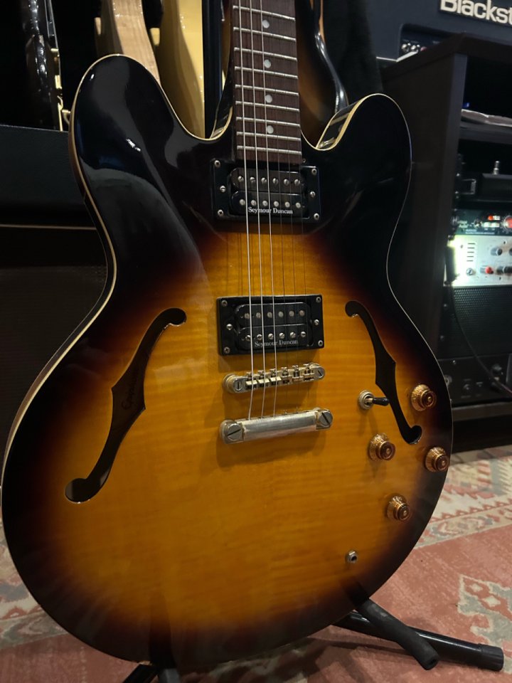 Epiphone Dot Deluxe