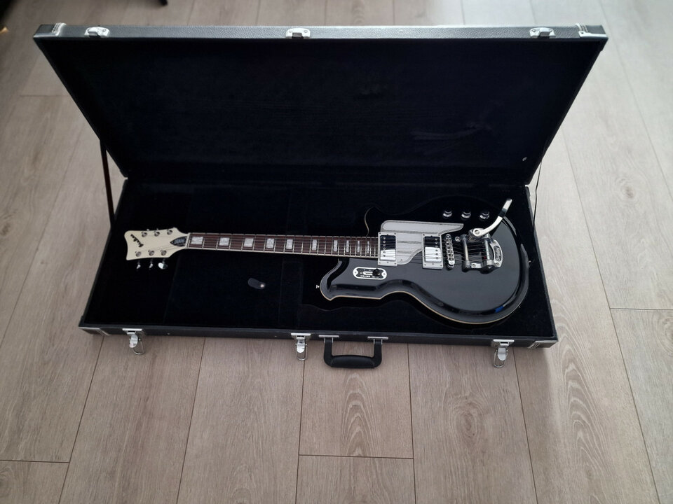 Eastwood Airline Map DLX con Bigsby,  perfecto estado y funda original