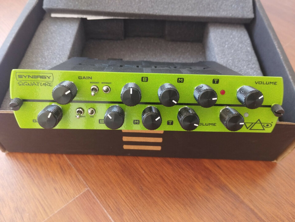 Synergy Steve Vai Signature  Módulo preamplificador