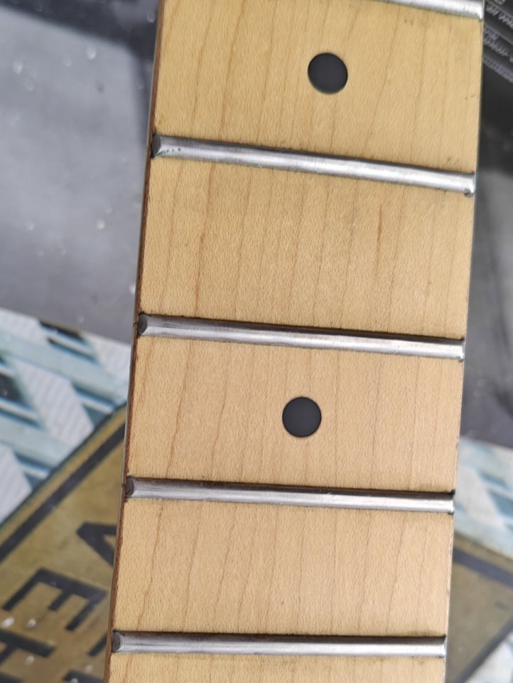 G&L Tribute Series Legacy (Leo Fender) - Gloss Black  2021