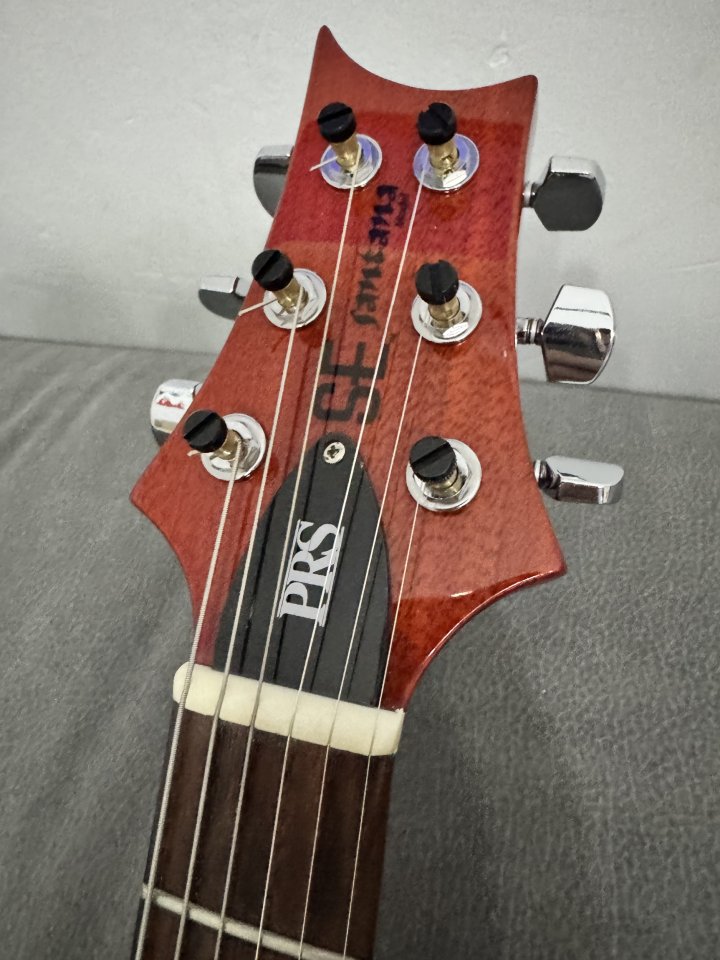 PRS SE Santana Orange de segunda mano · Foto 4 de 5 · Madrid · 1150 €