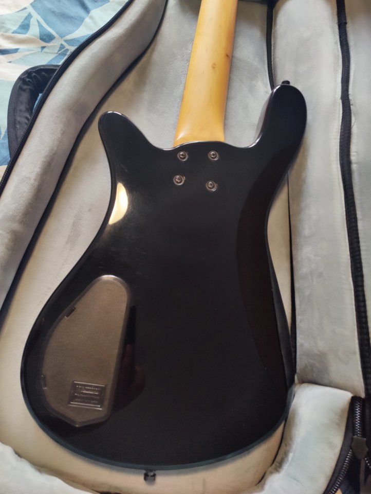 Rockbass by warwick Streamer 5 cuerdas con EMG J5 y preamp EMG BTS de segunda mano · Foto 7 de 9 · Madrid · 475 €