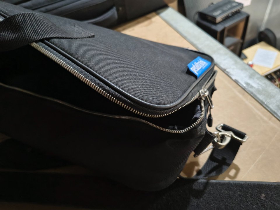 Pedaltrain metro 20 de segunda mano · Foto 2 de 2 · Cádiz · 30 €