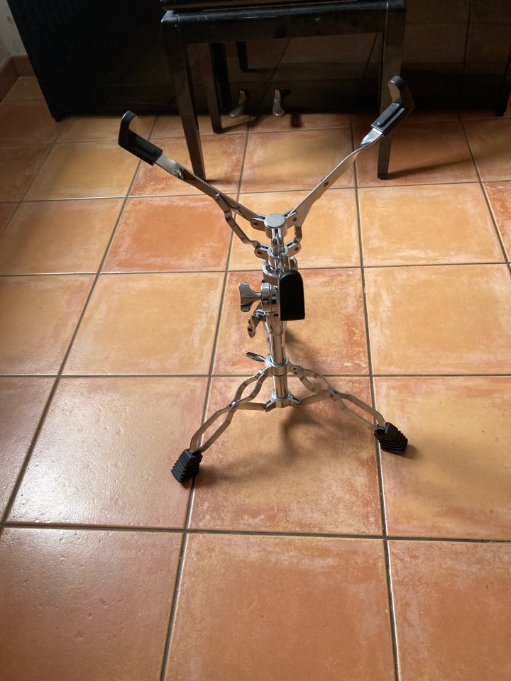Pie de caja "Indao" de segunda mano · Foto 1 de 3 · Cantabria · 40 €