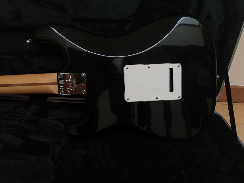 Fender Stratocaster American Standard 2016.