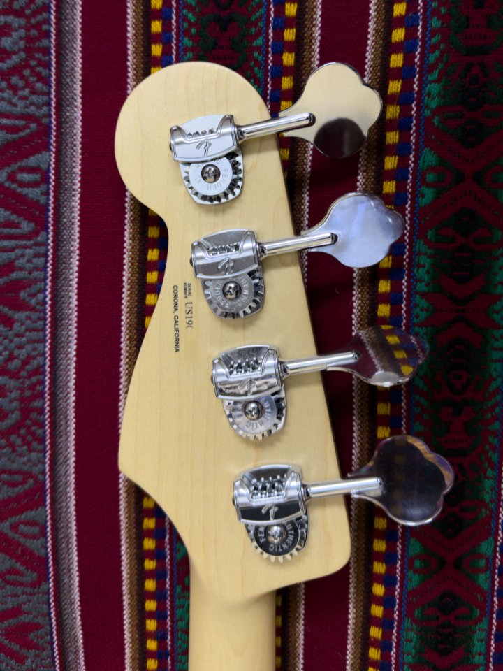 Fender Jazz Bass American Performer