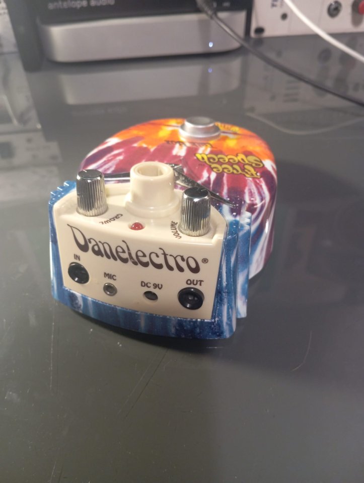 Talk Box Danelectro Free Speech