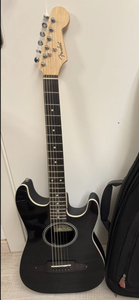 acustica fender y ovation de segunda mano · Foto 1 de 3 · Barcelona · 400 €