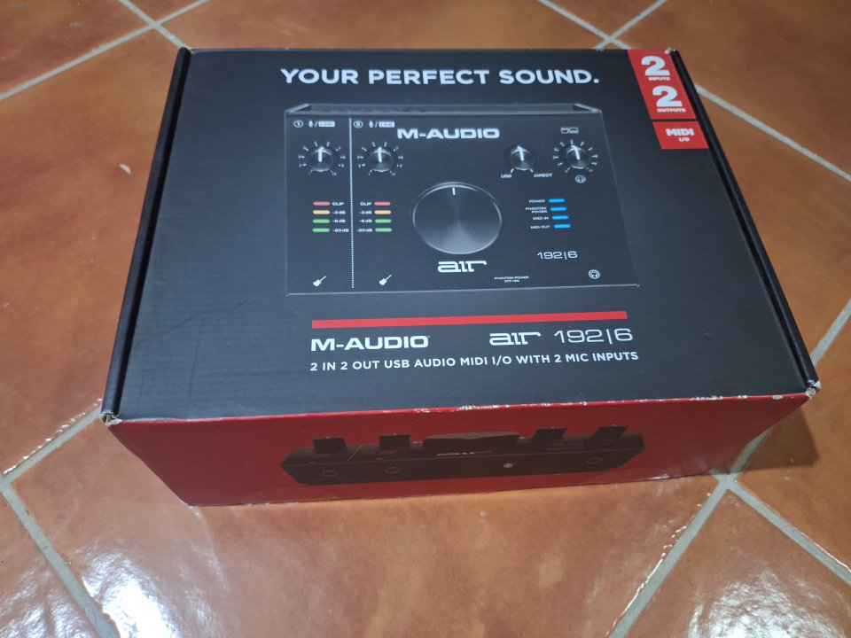 Interfaz de audio M-Audio AIR 192-6 de segunda mano · Foto 1 de 6 · Granada · 90 €
