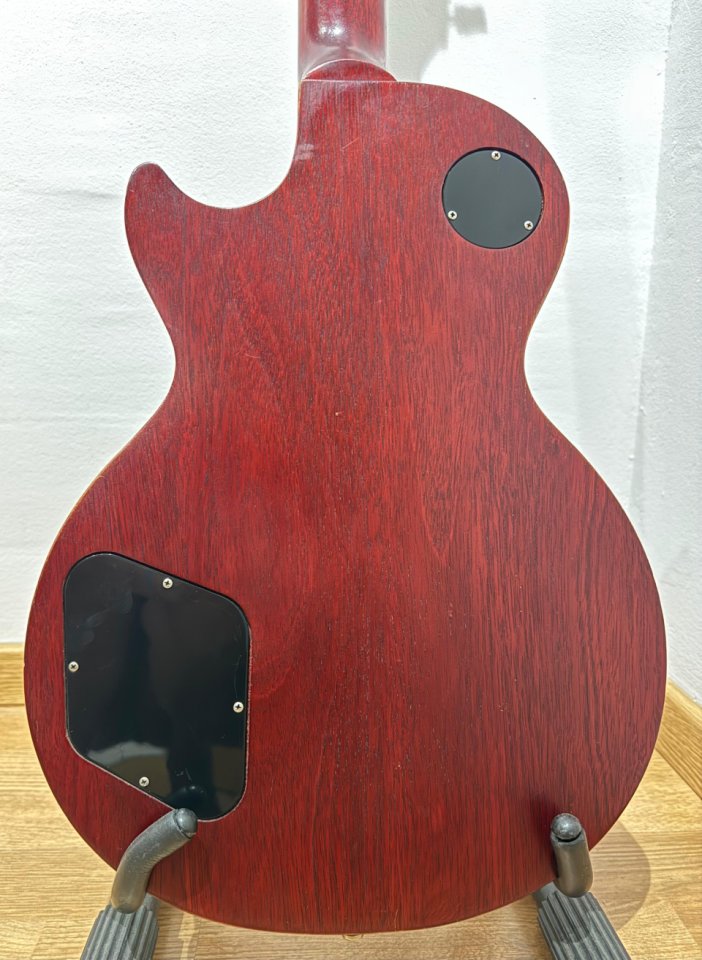 Gibson Les Paul Studio Faded 2012 de segunda mano · Foto 3 de 10 · Málaga · 900 €