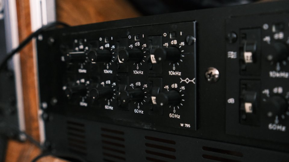 Telefunken W795 eqs x8 de segunda mano · Foto 3 de 9 · Sevilla · 1650 €