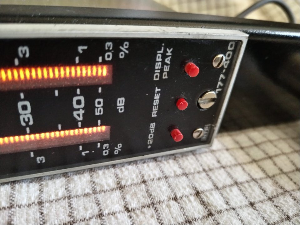 NTP 177-400 Meter Enracado