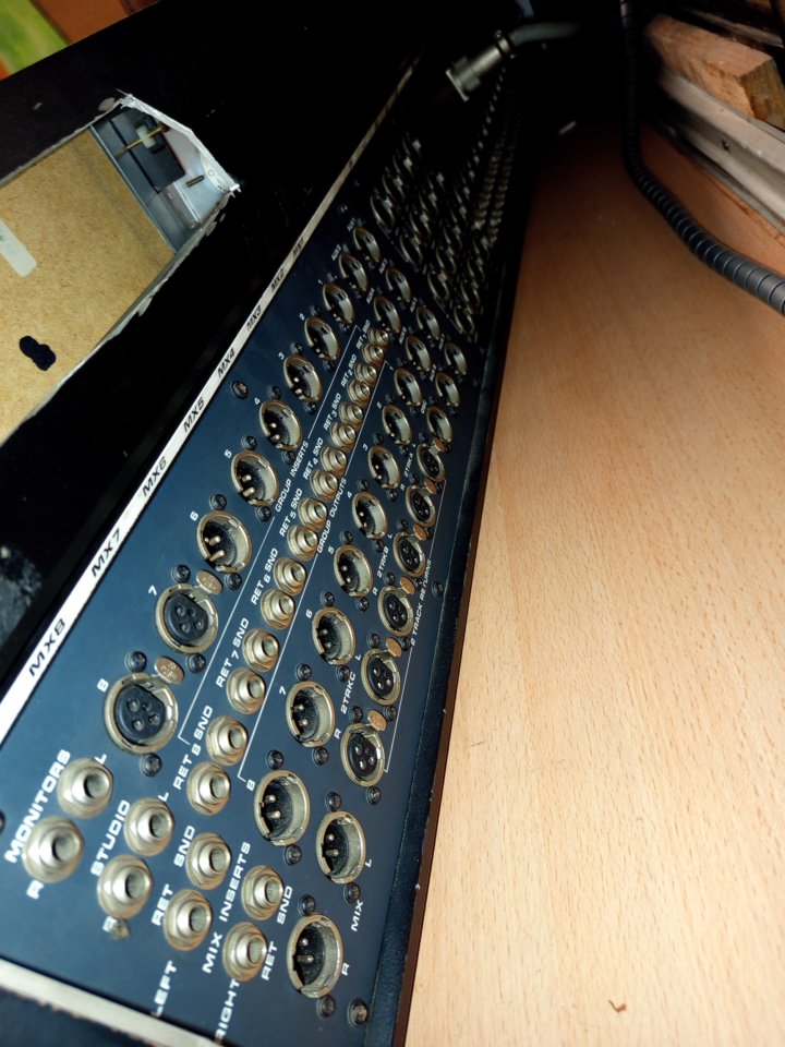 Soundcraft SC 8000 de segunda mano · Foto 5 de 7 · Tarragona · 2000 €