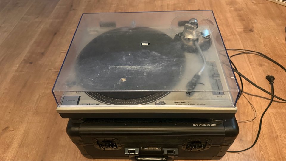 Technics SL1200MK2 + UDG Flightcase multi turntable de segunda mano · Foto 6 de 9 · Cádiz · 900 €